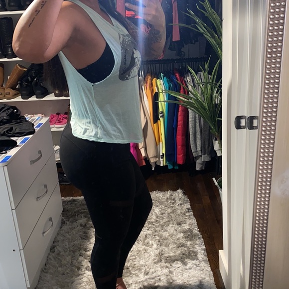 Mint green tee with bitting lip logo - Picture 7 of 7